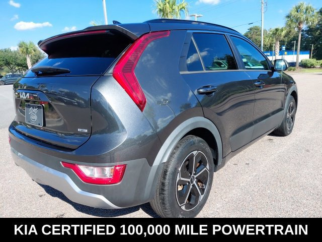 Certified 2024 Kia Niro LX FWD image 5