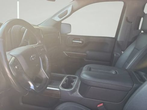 Used 2021 Chevrolet Silverado 1500 RST w/ Redline Edition AWD/4WD image 9