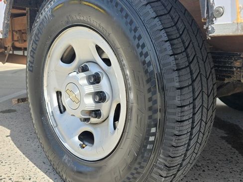 Used 2023 Chevrolet Express 3500 Work Van w/ Power Convenience Package image 18