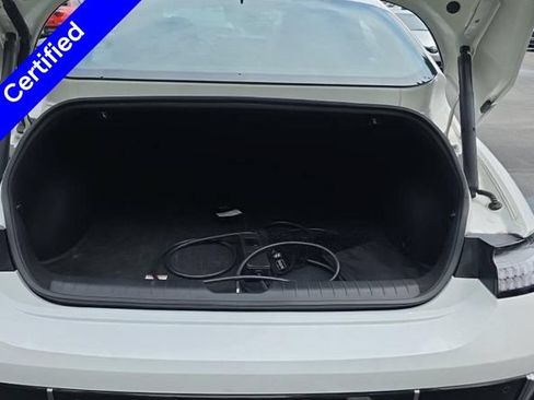 Used 2024 Hyundai Ioniq 6 SEL AWD/4WD image 5