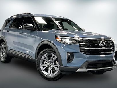New 2027 Ford Explorer Active w/ Active Comfort Package