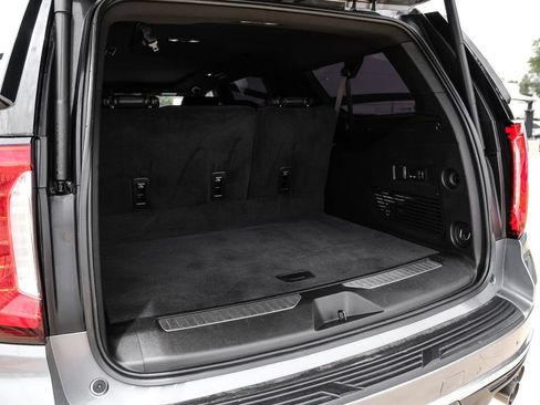 Used 2021 GMC Yukon XL Denali w/ Denali Premium Package RWD image 62