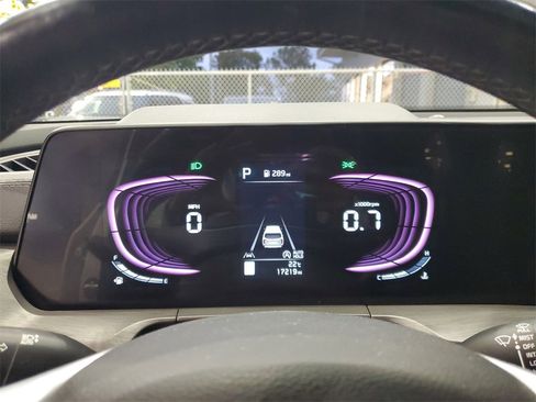 Used 2024 Kia Telluride EX X-Line image 19