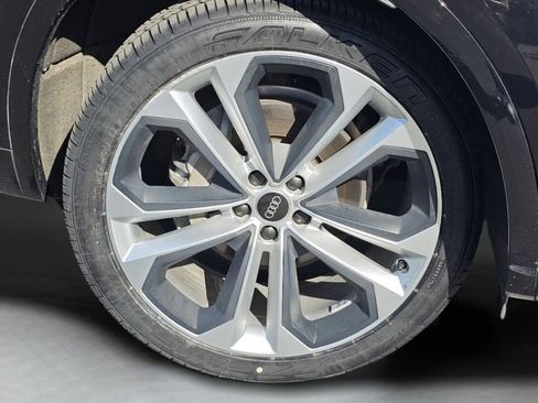 Used 2023 Audi Q5 2.0T Premium Plus w/ Premium Plus Package AWD/4WD image 20
