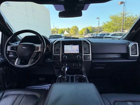 Used 2018 Ford F150 Platinum w/ Equipment Group 701A Luxury AWD/4WD image 23