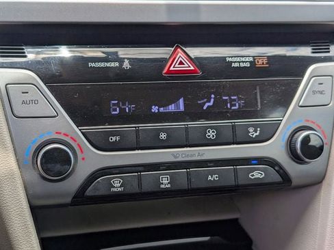 Used 2018 Hyundai Elantra Value Edition FWD image 17