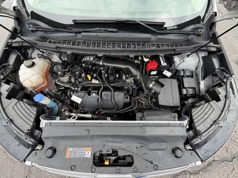 Used 2017 Ford Edge SEL w/ Equipment Group 201A AWD/4WD image 28
