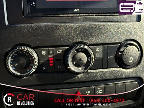 Used 2018 Mercedes-Benz Sprinter 2500 image 17
