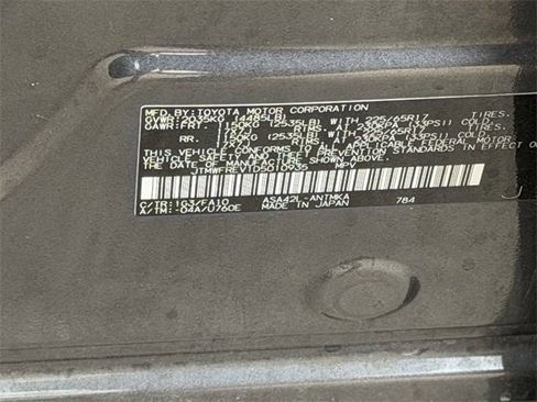 Used 2013 Toyota RAV4 XLE image 10