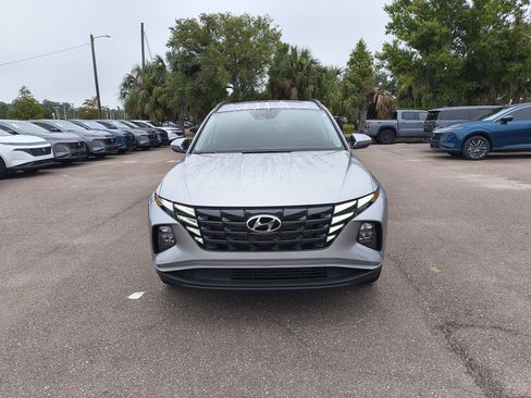 Certified 2024 Hyundai Tucson SEL w/ Convenience Package FWD image 2