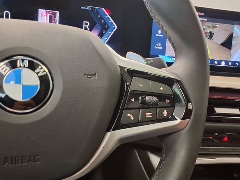 Used 2025 BMW 230i Coupe w/ Convenience Package RWD image 23