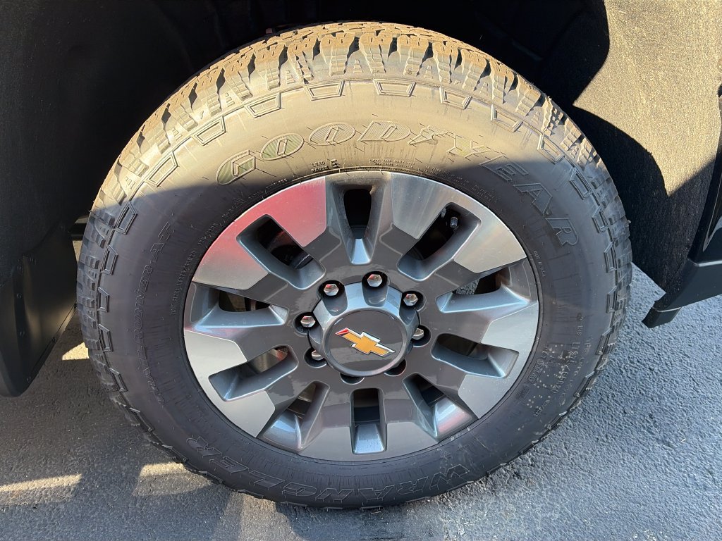 New 2026 Chevrolet Silverado 2500 Custom w/ Custom Value Package AWD/4WD image 21