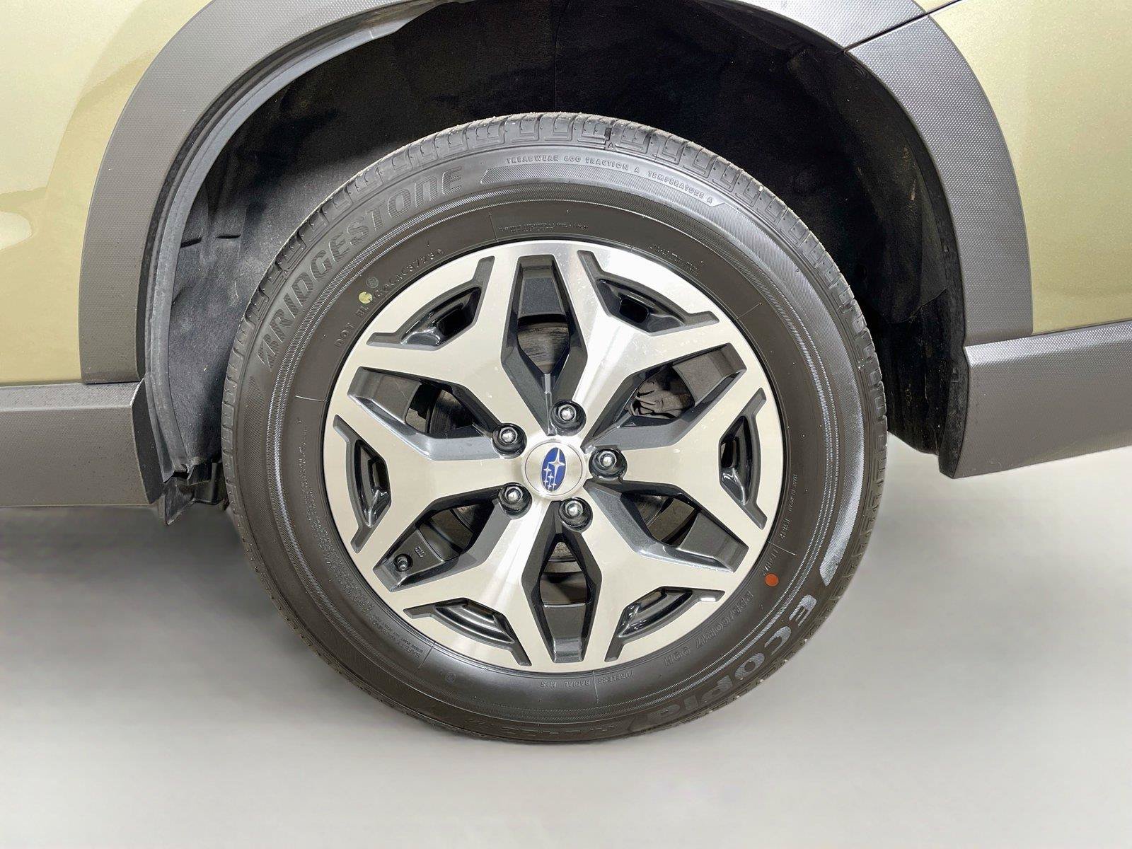 Used 2024 Subaru Forester Premium AWD/4WD image 29