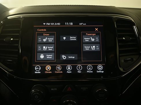 Used 2021 Jeep Grand Cherokee High Altitude image 28