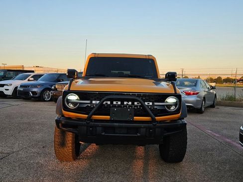 Used 2021 Ford Bronco First Edition image 2