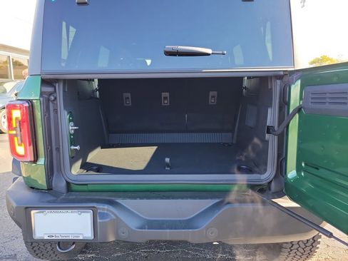 New 2025 Ford Bronco Outer Banks w/ Sasquatch Package image 10