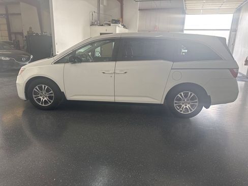 Used 2012 Honda Odyssey EX-L image 7