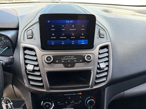 Used 2022 Ford Transit Connect XLT FWD image 18