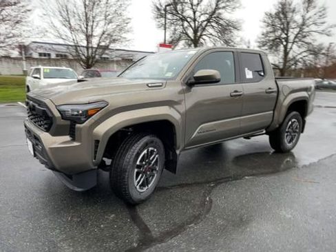 New 2026 Toyota Tacoma TRD Sport AWD/4WD image 4