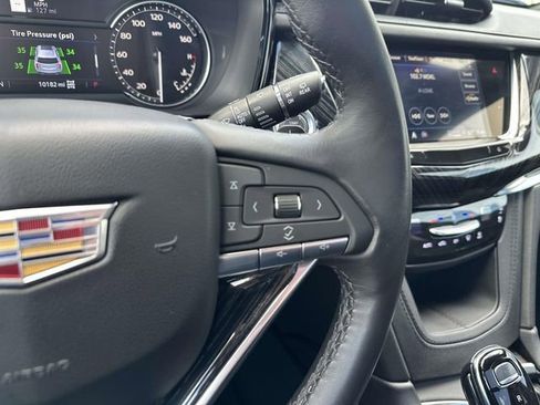 Certified 2024 Cadillac XT6 Premium Luxury w/ LPO, Floor Liner Package AWD/4WD image 46