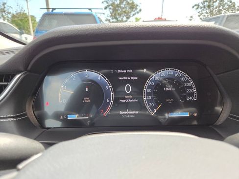 Used 2024 Jeep Grand Cherokee Laredo image 29