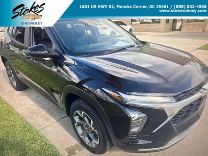 Used 2025 Chevrolet Trax LT