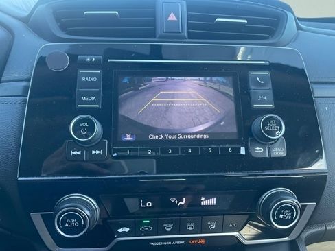 Used 2018 Honda CR-V LX image 24
