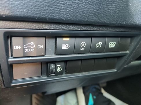 Used 2024 Toyota Tundra SR5 w/ SR5 Premium Package image 13