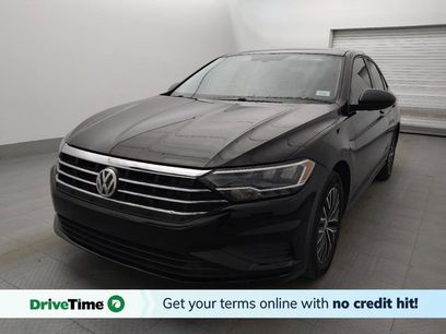 Used 2019 Volkswagen Jetta SE w/ Cold Weather Package