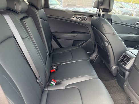 New 2026 Kia Sportage EX FWD image 8