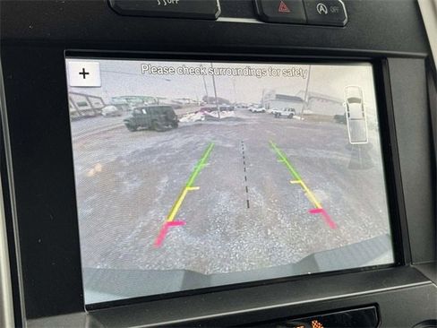 Used 2019 Ford F150 Lariat w/ Equipment Group 502A Luxury image 4