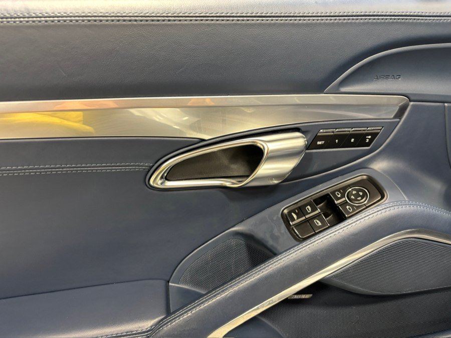 Used 2013 Porsche 911 Carrera 4S AWD/4WD image 13