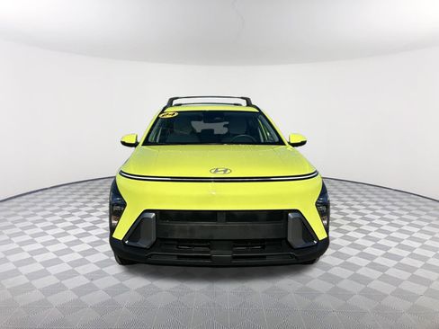 Used 2024 Hyundai Kona SEL w/ Convenience Package image 2