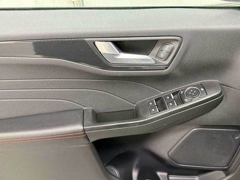 Used 2023 Ford Escape ST-Line w/ Equipment Group 301A FWD image 15