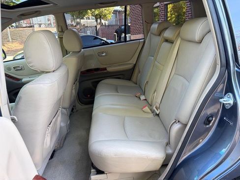 Used 2007 Toyota Highlander Limited image 30