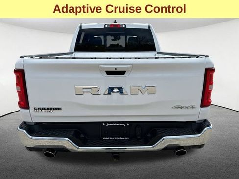 Used 2025 RAM 1500 Laramie AWD/4WD image 9