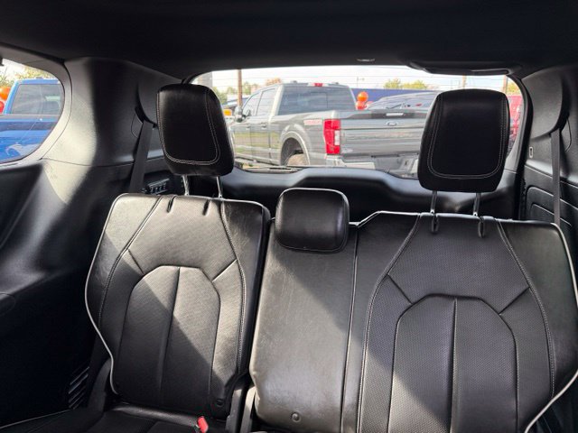 Used 2020 Chrysler Pacifica Limited FWD image 36