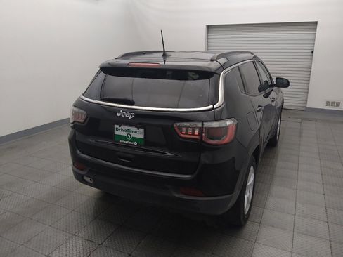 Used 2021 Jeep Compass Latitude w/ Convenience Group AWD/4WD image 7