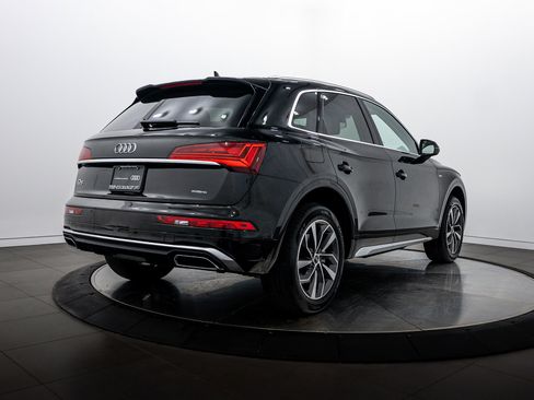 Certified 2023 Audi Q5 2.0T Premium Plus w/ Premium Plus Package AWD/4WD image 3