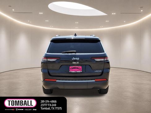 Used 2023 Jeep Grand Cherokee L Limited w/ Trailer Tow Group (B) RWD image 6