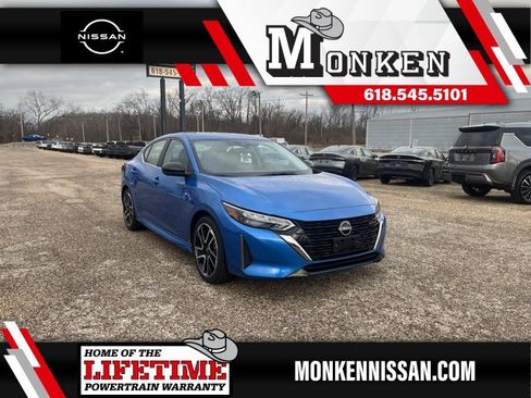 Certified 2025 Nissan Sentra SR w/ SR Premium Package image 1