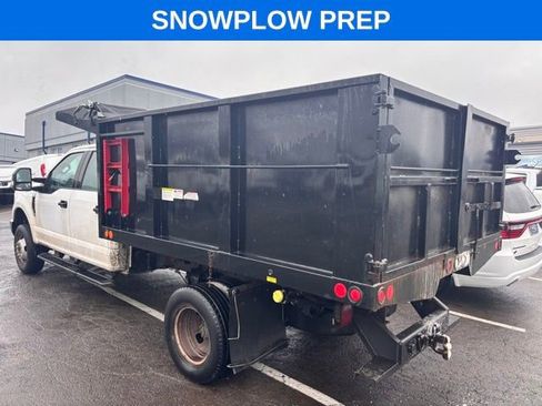 Used 2019 Ford F350 XL w/ Power Equipment Group image 3