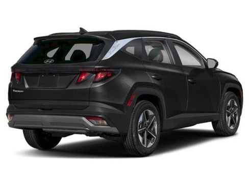 New 2026 Hyundai Tucson SEL FWD image 2