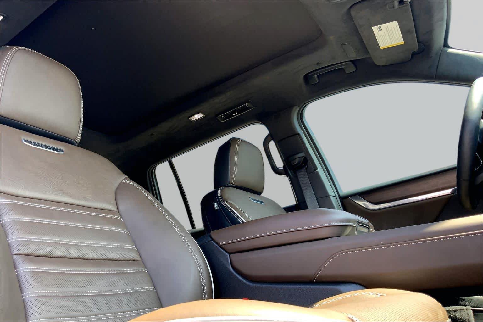 Certified 2026 GMC Acadia Denali Ultimate w/ LPO, Floor Liner Package FWD image 14