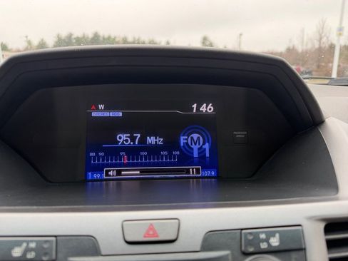 Used 2011 Honda Odyssey EX-L image 19