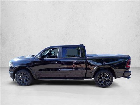 Used 2024 RAM 1500 Limited AWD/4WD image 2