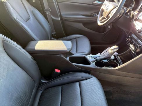 Certified 2023 Buick Encore GX Essence w/ Experience Buick Package image 6