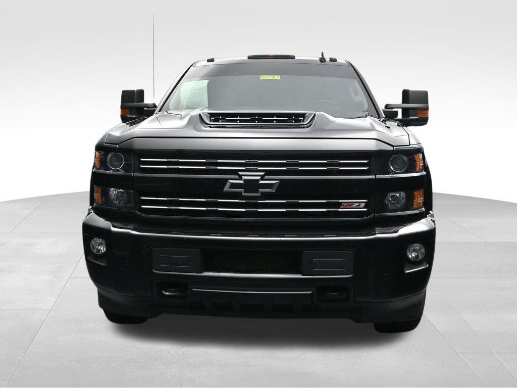 Used 2018 Chevrolet Silverado 2500 LTZ w/ Midnight Edition AWD/4WD image 8