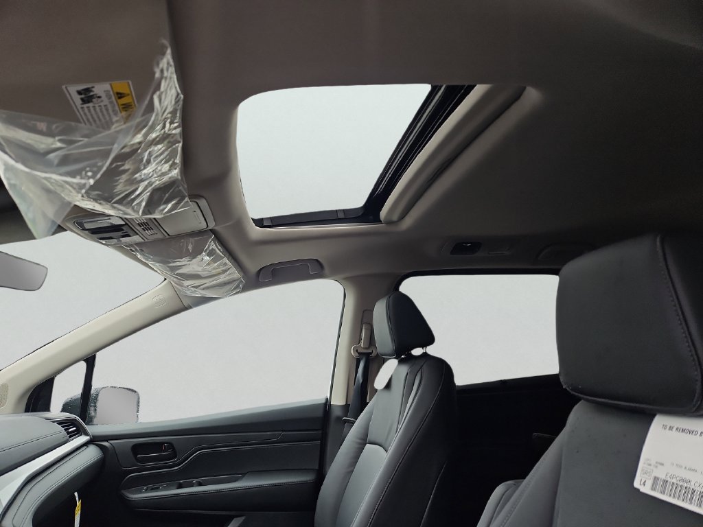 New 2026 Honda Odyssey EX-L image 7
