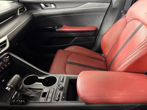 Used 2024 Kia K5 GT-Line w/ GT-Line Premium Package image 21